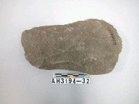 藏品(打製石斧)的圖片